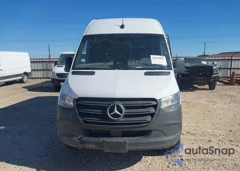 2025 Mercedes-Benz Sprinter 2500 Standard Roof 4-Cyl Diesel из США, поврежденный, VIN W1Y4KBHY2ST198109